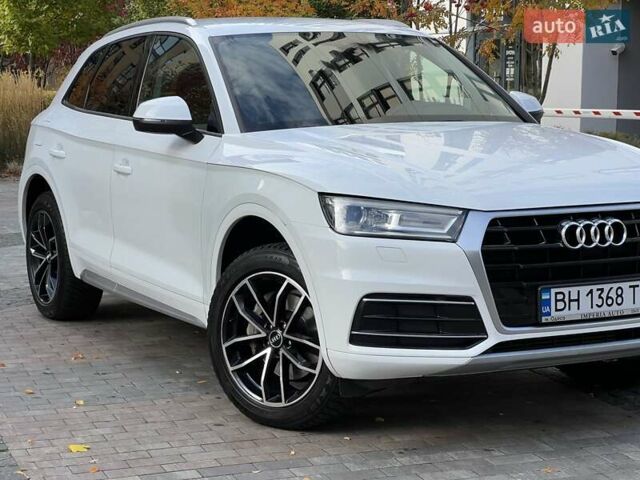Ауди Ку 5 2017 в Киеве на Automoto.ua Белый Ауди Ку 5, объемом двигателя 1.98 л и пробегом 103 тыс. км за 23900 $, фото 9 на Automoto.ua