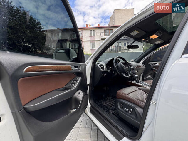 Белый Ауди Ку 5, объемом двигателя 1.98 л и пробегом 112 тыс. км за 21100 $, фото 13 на Automoto.ua