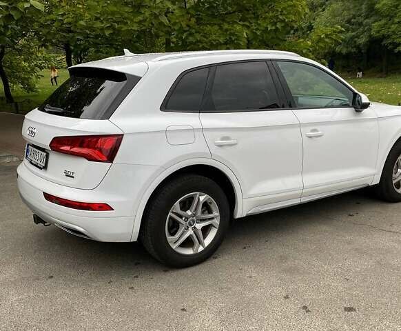 Белый Ауди Ку 5, объемом двигателя 1.98 л и пробегом 145 тыс. км за 25700 $, фото 1 на Automoto.ua