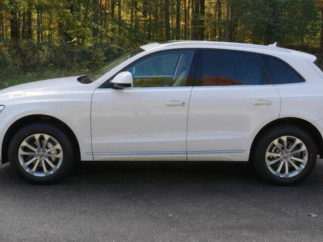 Ауді Ку 5 2017 у Черкасах на Automoto.ua Білий Ауді Ку 5, об'ємом двигуна 2 л та пробігом 64 тис. км за 5800 $, фото 2 на Automoto.ua