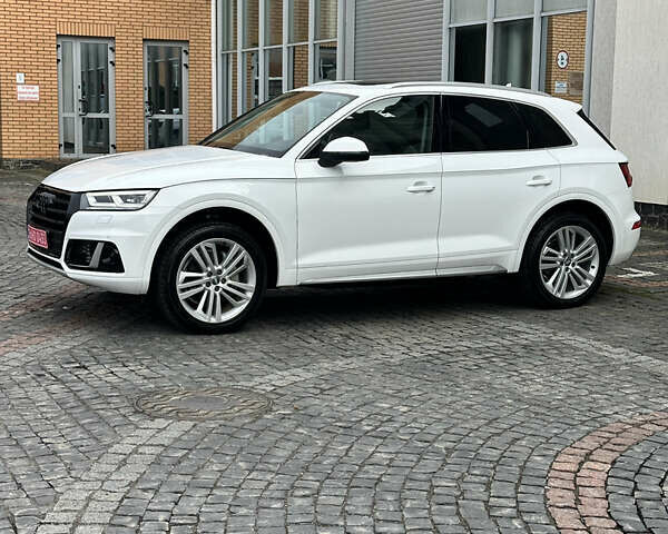 Белый Ауди Ку 5, объемом двигателя 1.98 л и пробегом 74 тыс. км за 26500 $, фото 13 на Automoto.ua