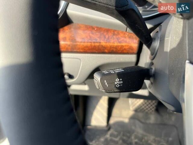 Білий Ауді Ку 5, об'ємом двигуна 1.98 л та пробігом 206 тис. км за 20600 $, фото 30 на Automoto.ua