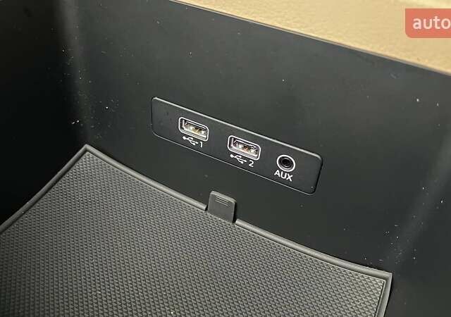 Белый Ауди Ку 5, объемом двигателя 2 л и пробегом 142 тыс. км за 25990 $, фото 79 на Automoto.ua