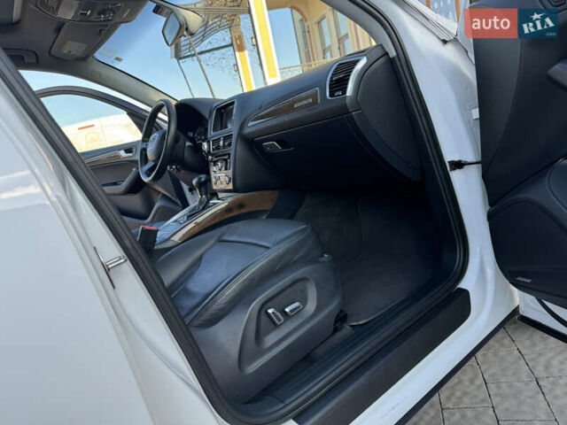 Белый Ауди Ку 5, объемом двигателя 2 л и пробегом 162 тыс. км за 14950 $, фото 5 на Automoto.ua