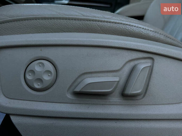 Білий Ауді Ку 5, об'ємом двигуна 1.98 л та пробігом 123 тис. км за 25300 $, фото 20 на Automoto.ua