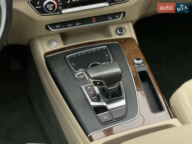Ауди Ку 5 2017 в Стрые на Automoto.ua Белый Ауди Ку 5, объемом двигателя 2 л и пробегом 215 тыс. км за 23800 $, фото 34 на Automoto.ua