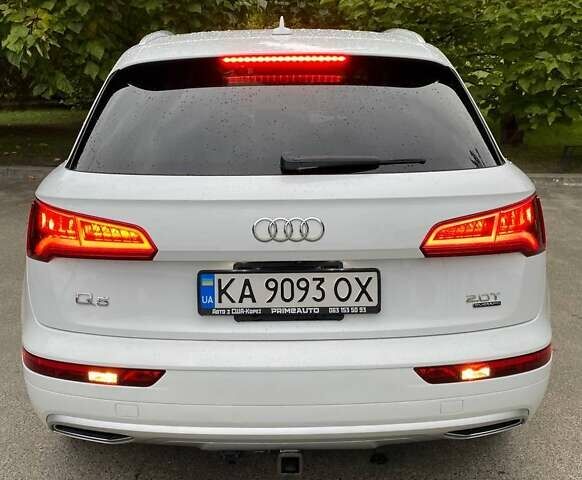 Белый Ауди Ку 5, объемом двигателя 1.98 л и пробегом 145 тыс. км за 25700 $, фото 3 на Automoto.ua