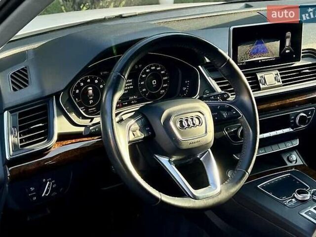 Білий Ауді Ку 5, об'ємом двигуна 1.98 л та пробігом 162 тис. км за 20500 $, фото 33 на Automoto.ua
