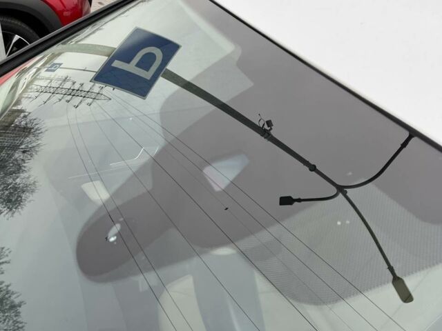 Белый Ауди Ку 5, объемом двигателя 2 л и пробегом 146 тыс. км за 21900 $, фото 6 на Automoto.ua