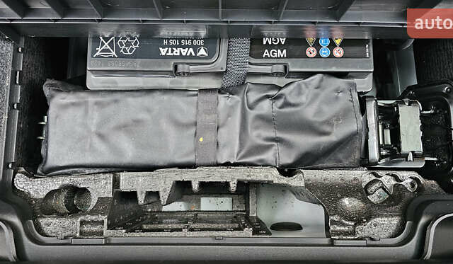 Білий Ауді Ку 5, об'ємом двигуна 2 л та пробігом 206 тис. км за 18500 $, фото 26 на Automoto.ua