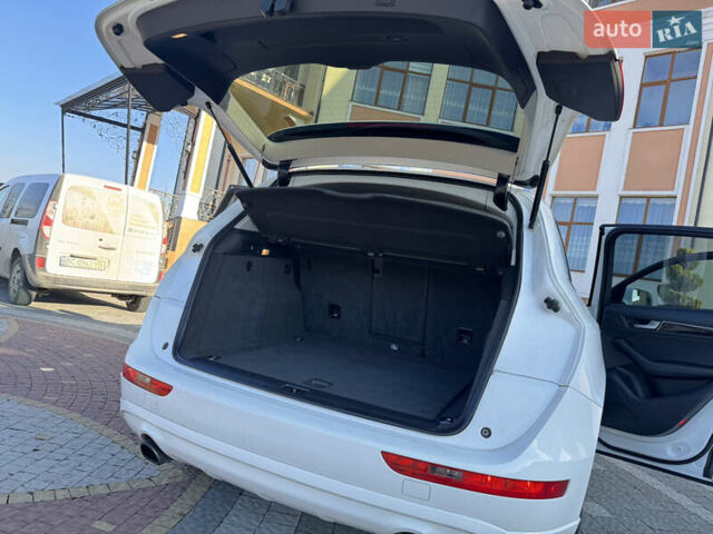 Белый Ауди Ку 5, объемом двигателя 2 л и пробегом 162 тыс. км за 14950 $, фото 33 на Automoto.ua