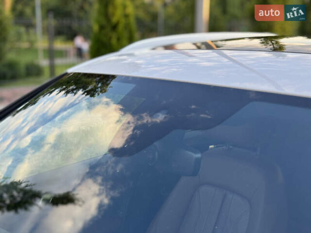 Белый Ауди Ку 5, объемом двигателя 2 л и пробегом 127 тыс. км за 24900 $, фото 33 на Automoto.ua