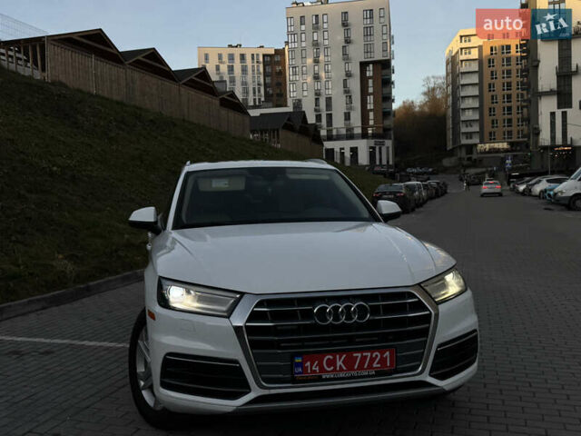 Білий Ауді Ку 5, об'ємом двигуна 1.98 л та пробігом 260 тис. км за 19000 $, фото 2 на Automoto.ua