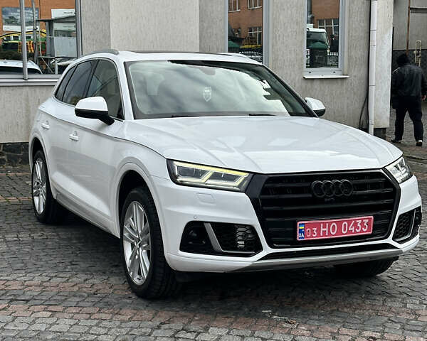 Белый Ауди Ку 5, объемом двигателя 1.98 л и пробегом 74 тыс. км за 26500 $, фото 9 на Automoto.ua