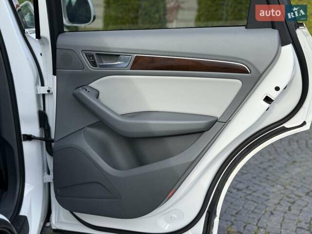 Ауді Ку 5 2017 у Львові на Automoto.ua Білий Ауді Ку 5, об'ємом двигуна 1.98 л та пробігом 147 тис. км за 17499 $, фото 46 на Automoto.ua