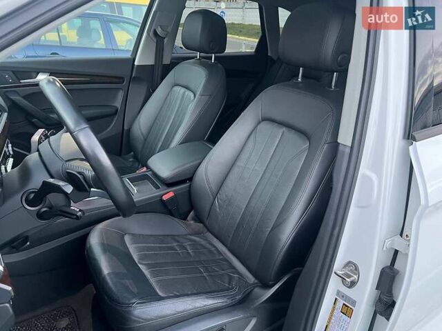 Белый Ауди Ку 5, объемом двигателя 2 л и пробегом 68 тыс. км за 26000 $, фото 8 на Automoto.ua