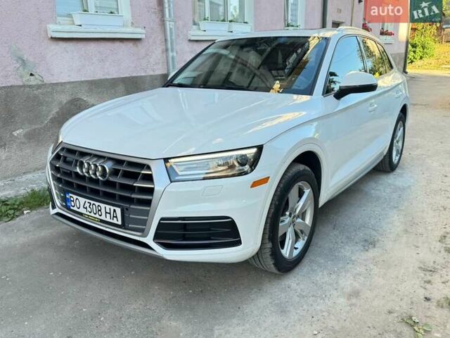 Білий Ауді Ку 5, об'ємом двигуна 2 л та пробігом 160 тис. км за 27000 $, фото 3 на Automoto.ua