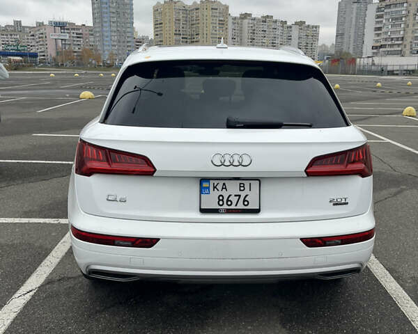 Білий Ауді Ку 5, об'ємом двигуна 1.98 л та пробігом 94 тис. км за 29800 $, фото 4 на Automoto.ua