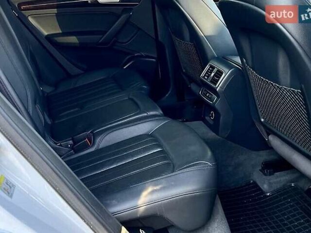 Білий Ауді Ку 5, об'ємом двигуна 1.98 л та пробігом 162 тис. км за 20500 $, фото 22 на Automoto.ua