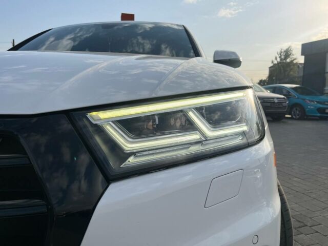 Белый Ауди Ку 5, объемом двигателя 2 л и пробегом 187 тыс. км за 27300 $, фото 17 на Automoto.ua