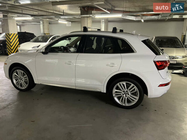 Белый Ауди Ку 5, объемом двигателя 1.98 л и пробегом 95 тыс. км за 21000 $, фото 18 на Automoto.ua