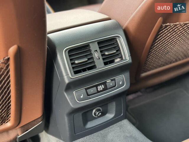 Белый Ауди Ку 5, объемом двигателя 2 л и пробегом 127 тыс. км за 24900 $, фото 61 на Automoto.ua