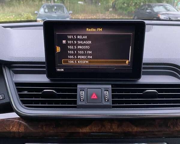 Белый Ауди Ку 5, объемом двигателя 1.98 л и пробегом 145 тыс. км за 25700 $, фото 12 на Automoto.ua