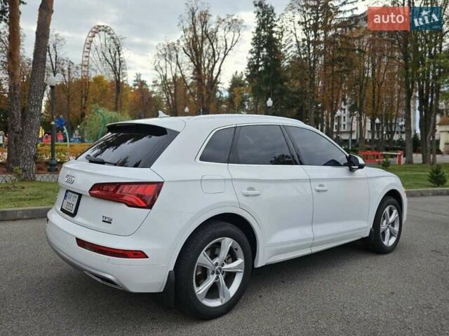 Белый Ауди Ку 5, объемом двигателя 1.98 л и пробегом 55 тыс. км за 26900 $, фото 5 на Automoto.ua
