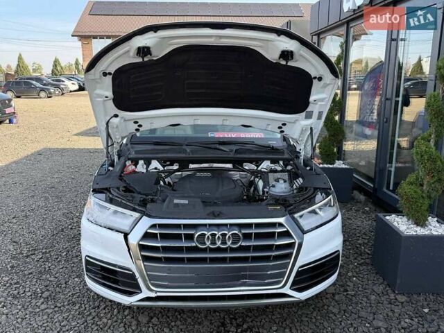 Ауді Ку 5 2017 у Луцьку на Automoto.ua Білий Ауді Ку 5, об'ємом двигуна 1.98 л та пробігом 190 тис. км за 17900 $, фото 35 на Automoto.ua