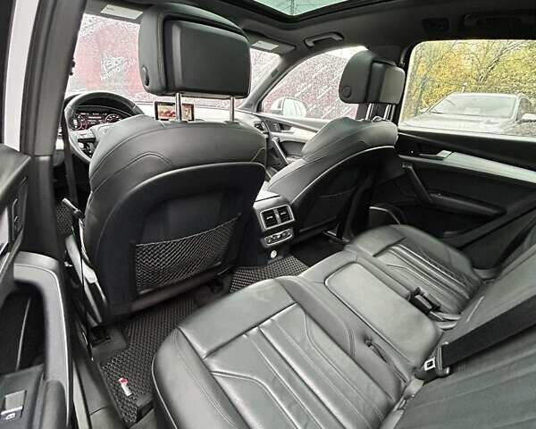 Белый Ауди Ку 5, объемом двигателя 1.98 л и пробегом 138 тыс. км за 29500 $, фото 19 на Automoto.ua