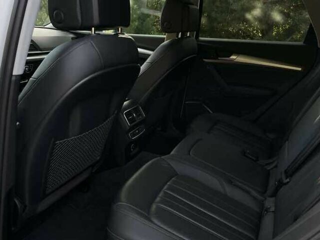 Білий Ауді Ку 5, об'ємом двигуна 2 л та пробігом 71 тис. км за 17600 $, фото 11 на Automoto.ua