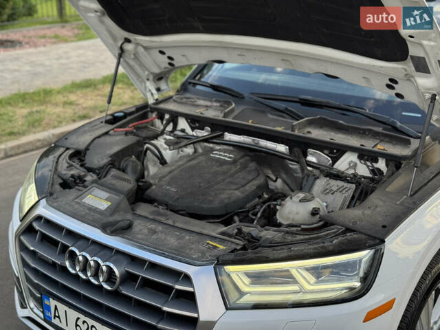 Белый Ауди Ку 5, объемом двигателя 2 л и пробегом 127 тыс. км за 24900 $, фото 79 на Automoto.ua