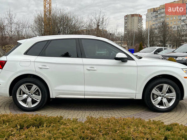 Белый Ауди Ку 5, объемом двигателя 1.98 л и пробегом 106 тыс. км за 23800 $, фото 7 на Automoto.ua