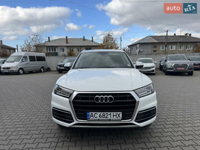 Белый Ауди Ку 5, объемом двигателя 1.98 л и пробегом 238 тыс. км за 18500 $, фото 1 на Automoto.ua