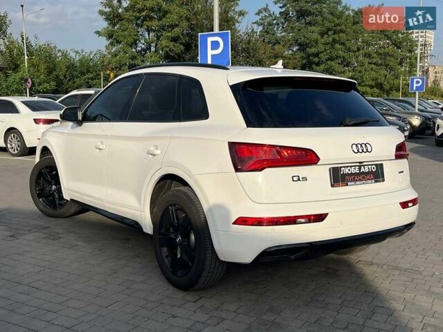 Білий Ауді Ку 5, об'ємом двигуна 1.98 л та пробігом 206 тис. км за 21499 $, фото 7 на Automoto.ua