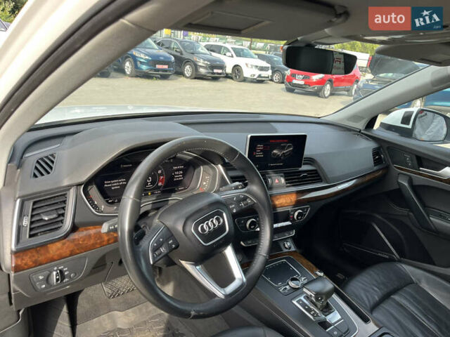 Белый Ауди Ку 5, объемом двигателя 2 л и пробегом 167 тыс. км за 22600 $, фото 10 на Automoto.ua