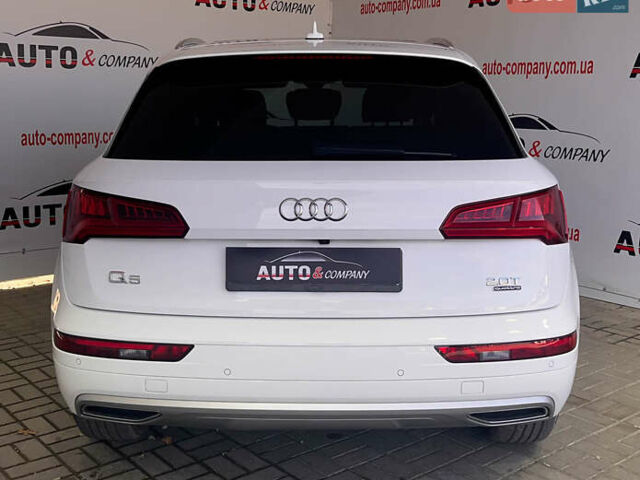 Белый Ауди Ку 5, объемом двигателя 2 л и пробегом 46 тыс. км за 25950 $, фото 3 на Automoto.ua