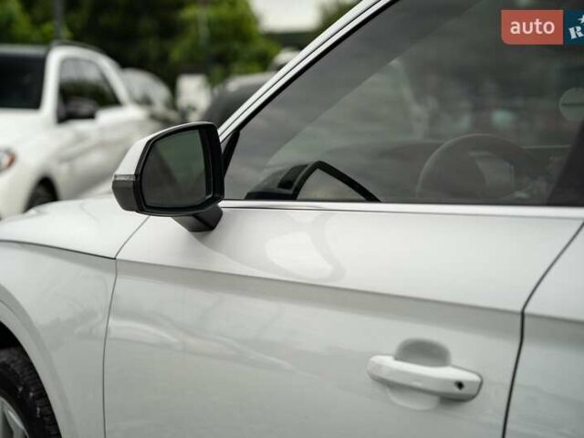 Білий Ауді Ку 5, об'ємом двигуна 1.98 л та пробігом 105 тис. км за 28800 $, фото 7 на Automoto.ua