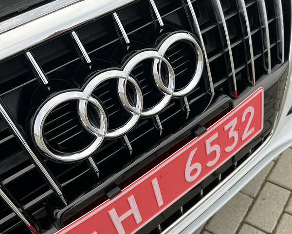 Білий Ауді Ку 5, об'ємом двигуна 2 л та пробігом 206 тис. км за 18500 $, фото 17 на Automoto.ua