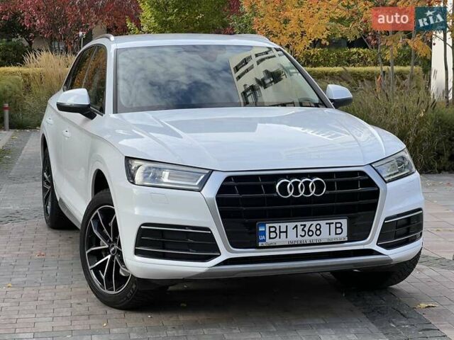 Ауди Ку 5 2017 в Киеве на Automoto.ua Белый Ауди Ку 5, объемом двигателя 1.98 л и пробегом 103 тыс. км за 23900 $, фото 10 на Automoto.ua