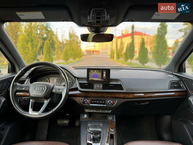 Белый Ауди Ку 5, объемом двигателя 2 л и пробегом 127 тыс. км за 24900 $, фото 59 на Automoto.ua