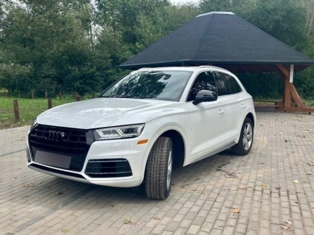 Білий Ауді Ку 5, об'ємом двигуна 2 л та пробігом 90 тис. км за 13000 $, фото 11 на Automoto.ua