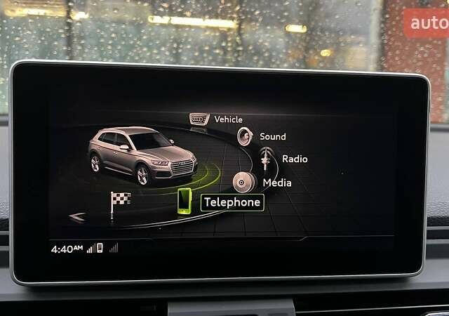 Белый Ауди Ку 5, объемом двигателя 2 л и пробегом 142 тыс. км за 25990 $, фото 40 на Automoto.ua