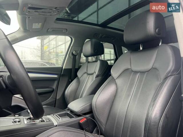 Белый Ауди Ку 5, объемом двигателя 1.98 л и пробегом 166 тыс. км за 24000 $, фото 9 на Automoto.ua