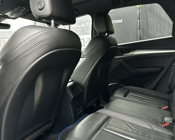 Білий Ауді Ку 5, об'ємом двигуна 1.97 л та пробігом 223 тис. км за 30900 $, фото 18 на Automoto.ua