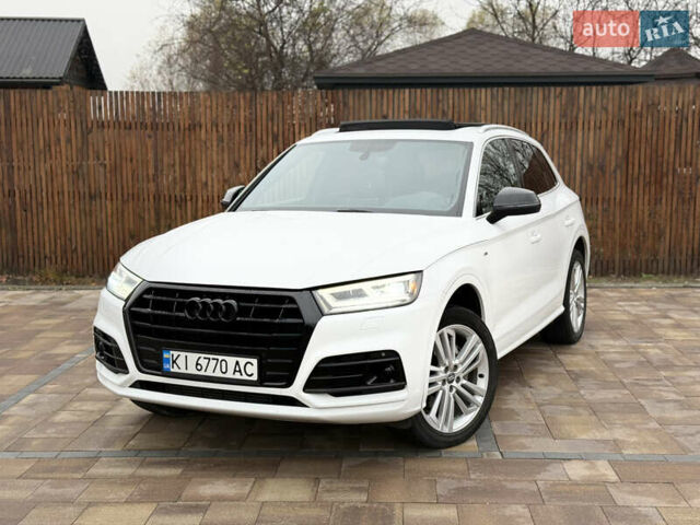 Белый Ауди Ку 5, объемом двигателя 1.98 л и пробегом 60 тыс. км за 26900 $, фото 1 на Automoto.ua