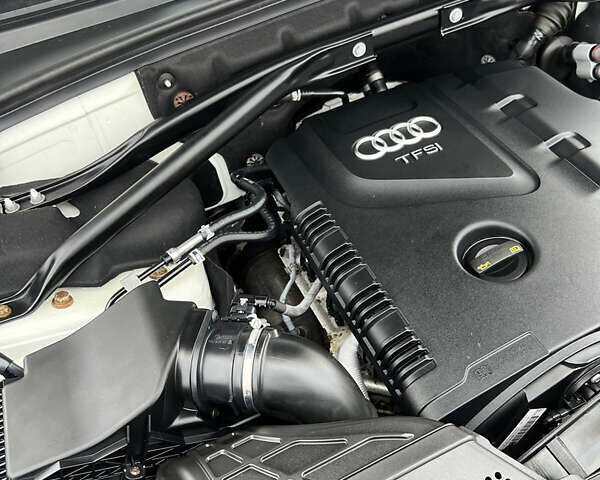 Білий Ауді Ку 5, об'ємом двигуна 2 л та пробігом 206 тис. км за 18500 $, фото 16 на Automoto.ua