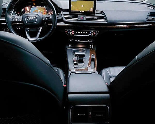 Белый Ауди Ку 5, объемом двигателя 1.98 л и пробегом 134 тыс. км за 25996 $, фото 17 на Automoto.ua