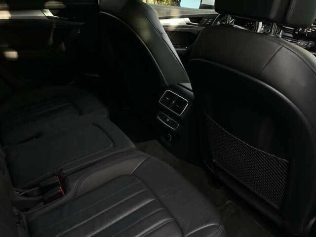 Білий Ауді Ку 5, об'ємом двигуна 2 л та пробігом 71 тис. км за 17600 $, фото 12 на Automoto.ua