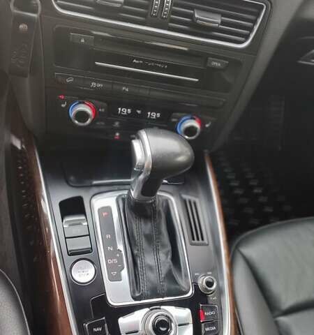 Білий Ауді Ку 5, об'ємом двигуна 1.98 л та пробігом 225 тис. км за 15900 $, фото 9 на Automoto.ua